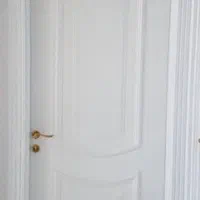 نصاب درب چوبی. نصب قفل دستگیره .نصب کابینت آماده.