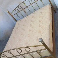 تخت خواب رویال دونفره