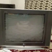 دو عدد تلویزیون