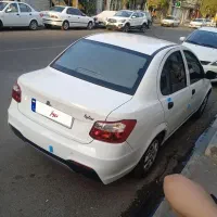 ساینا sمدل۱۴۰۳