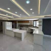 سه خوابه/۱۷۰متری/سالن بزرگ/خوش نقشه/گلبرگ قدوسی