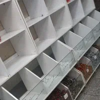 استند تخمه وحبوبات