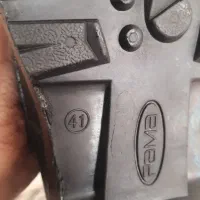 اورکت و پوتین|لباس|شهرکرد, |دیوار