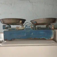 ترازو قدیمی