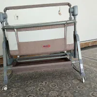 گهواره نوزاد