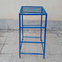 نردبان اهنی (چهارپایه)