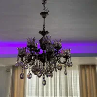 یک لوستر در حد نو