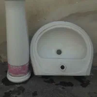 روشویی با پایه در حد نو|لوازم سرویس بهداشتی|اردبیل, |دیوار