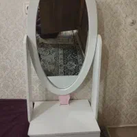 اینه دراور نوجوان