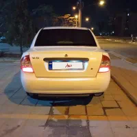 تیبا سفید|خودرو سواری و وانت|کاشان, شهرک خاتم الانبیا (مسکن ملی کاشان)|دیوار