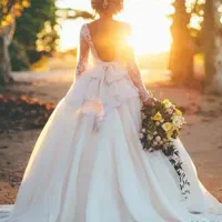 عکاسی و فیلمبرداری مجالس عروسی و کلیپ باغ و عمارت