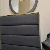 تخت و خوشخواب و درآور وآینه