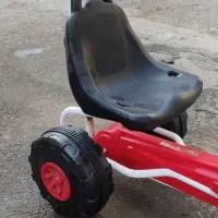 ماشین چهار چرخ پدالی