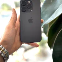 اپل iPhone 15 Pro با حافظهٔ ۲۵۶ گیگابایت