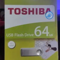 فلش مموری ۶۴ توشیبا