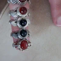 انگشتر نقره دست دلبر