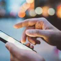 کار با موبایل