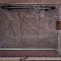 آکواریوم شیشه خم با وسایل کامل