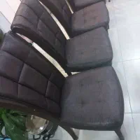 صندلی چوبی چرمی