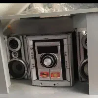 میز ام دی اف تمیز و مینیمال