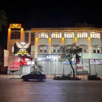 استخدام نیروی خدمات