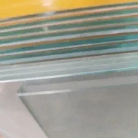 شیشه سکوریت و یراق آلات