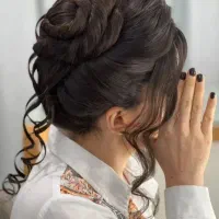 شینیون حرفه ای با میکاپ حرفه ای فقط پانصد تومان|خدمات آرایشگری و زیبایی|مشگین شهر, |دیوار