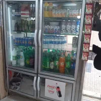 یخچال ویترینی دو طرف شیشه،کاملا سالم درحال کار