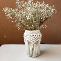 گلدان مکرومه