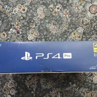 یک دستگاه PS4 یک ترابایت|کنسول، بازی ویدئویی و آنلاین|ری, دیلمان|دیوار