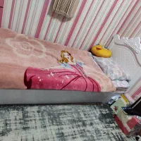 تخت خواب یک نفره