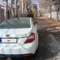 جیلی امگرند ۲۰۱۳بدون رنگ