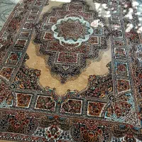 فرش۱۲متری یک عددو۶متری دوعدداصل وسالم‌۷۰۰شانه