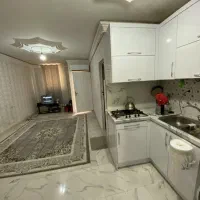فروش-یه-واحد-طبقه-همکف-دوتا-پله-میخوره