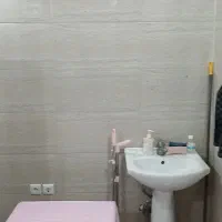 اجاره سه باب مغازه   16-30-17 متری  مهرگان