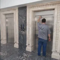 سرویس،نصب،بازسازی و تعمیر آسانسور در کرج و حومه