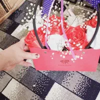 گل های مصنوعی با رنگ و طرح دلخواه|گل مصنوعی|ماسال, |دیوار