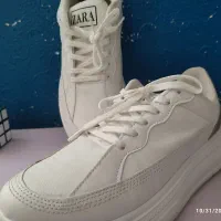 کتونی سفید سایز ۴۴