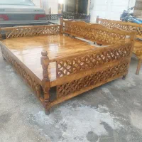 تخت سنتی چوب روس