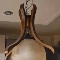 لوستر چوبی در حد نو مناسب آشپزخانه