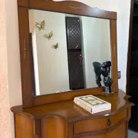 اینه و کنسول تمام چوب در حد نو|بوفه، ویترین، کنسول|کیش, |دیوار