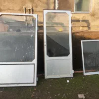 درب و پنجره آلمینیومی