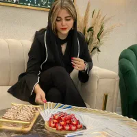 آموزش و خدمات تخصصی کراتین مو و رنگ و لایت