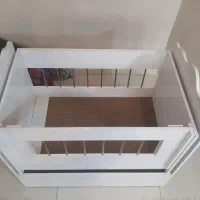 تخت گهواره‌ای نوزاد در حد نو