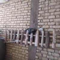 درب قدیمی میز صندلی چوبی کافه رستوران|کافیشاپ و رستوران|شیراز, قلات|دیوار