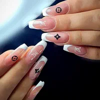 کاشت ناخن حرفه ای(خاقانی)|خدمات آرایشگری و زیبایی|اصفهان, جلفا|دیوار