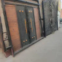 درب و پنجره های ساختمانی