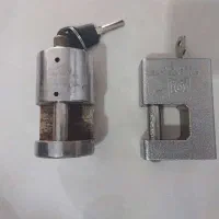 ۲ عدد قفل گیرا و آریا