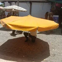 دو عدد چتر سایبان