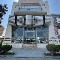 استخدام کمک انباردار